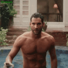 tom ellis lucifer sexy very sexy muscles