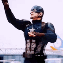 Shield Catch Captain America GIF - Shield Catch Captain America Chris Evans GIFs