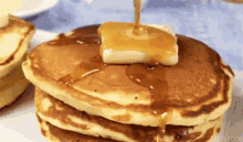 Pouring Syrup On Pancakes GIF - Breakfast Pancakes Syrup GIFs