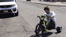 Ride Pedal GIF - Ride Pedal Skid GIFs