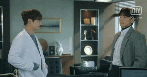 Ghost Doctor Doctor GIF - Ghost Doctor Doctor Iqiyi - Discover & Share GIFs
