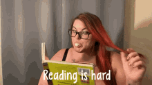 Drulz Reading GIF - Drulz Reading Reading Is Hard GIFs