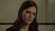 Forced Smile Maia Rindell GIF - Forced Smile Maia Rindell Rose Leslie GIFs