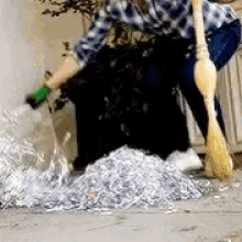cleaning-lazy.gif