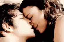 Passionate Kiss GIF - Passionate Kiss Couple GIFs