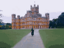 castle manor cruising riding zoom