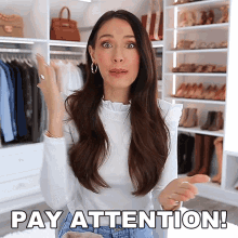 Pay Attention Shea Whitney GIF - Pay Attention Shea Whitney Listen Carefully GIFs