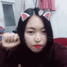 meow cute selfie