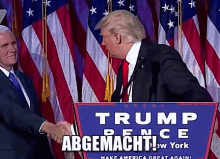Trump Handschlag GIF - Abgemacht Deal Handschlag GIFs