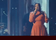 Yuridia Singer GIF - Yuridia Singer Sing - Descubre &amp; Comparte GIFs