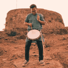 Drumming Jigar Rajpopat GIF - Drumming Jigar Rajpopat Game Of Thrones Theme GIFs