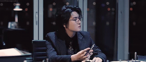 nuest-nuest-ren.gif