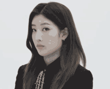 kim lip loona worried kim jungeun kpop