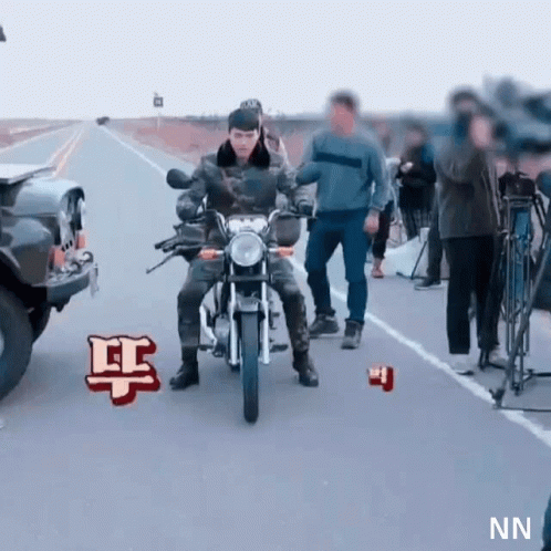 Crash Landing On You Cloy GIF - Crash Landing On You Cloy Hyun Bin GIFs