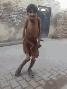 Indian Weird GIF - Indian Weird Weirdo GIFs