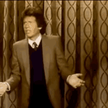Stand Up GIF - Garry Shandling What Huh GIFs