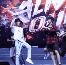 ty tian yuan thien nguyen tf boys dancing