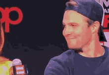 stephen amell amell interview mic speaking stephen amell amell interview mic speaking