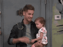 Japanese baby sitters gifs photos