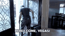 Here I Come Vegas Traveling GIF - Here I Come Vegas Traveling Leaving GIFs