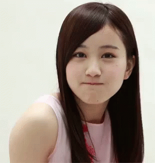 Minami Hoshino 若い子 幼い子 可愛い 笑顔 乃木坂46 星野みなみ Gif Nogizaka46 Hoshino Minami Smile Discover Share Gifs