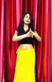 Manisha Sati Darthmall75 GIF - Manisha Sati Darthmall75 Dance GIFs