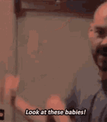 Cool Aaron Goodwin GIF - Cool Aaron Goodwin Look At This GIFs