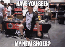 Have You Seen My New Shoes Show Off GIF - Have You Seen My New Shoes Show Off Display GIFs