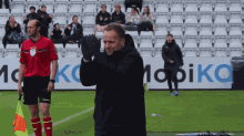 jakob michelsen klap applause odense boldklub jakob michelsen klap applause odense boldklub