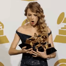Tay Grammy Taylord Aoty GIF - Tay Grammy Taylord Aoty Aoty Tay GIFs