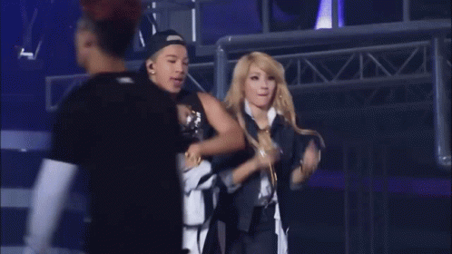 Taeyang Cl Gif Taeyang Cl Big Bang Discover Share Gifs