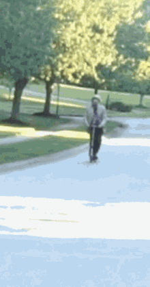Scooter Guy Coming Over GIF - Scooter Guy Coming Over Come On Over GIFs