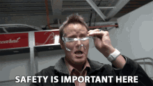 Safety Is Important Here Safety GIF - Safety Is Important Here Safety Important GIFs