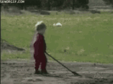kid fail funnyfail shovel sand