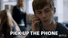 Pick Up The Phone Answer The Phone GIF - Pick Up The Phone Answer The Phone Answer Me GIFs