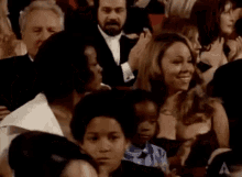 Whitney Houston Concert Mariah Carrey GIF - Whitney Houston Concert Mariah Carrey Clapping GIFs