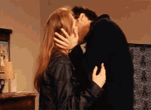 un medico in famiglia kiss bacio guido maria