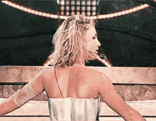 Britney Spears Turn Around GIF - Britney Spears Turn Around Smiles GIFs
