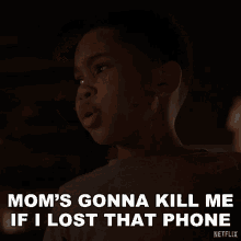 Moms Gonna Kill Me If I Lost That Phone Dion Warren GIF - Moms Gonna Kill Me If I Lost That Phone Dion Warren Raising Dion GIFs