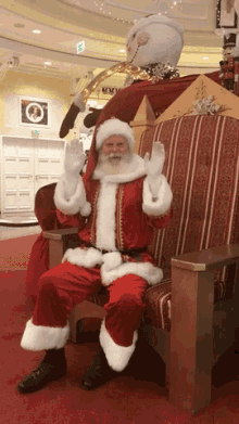 Santa Waving GIF - Santa Waving Dasschloss GIFs