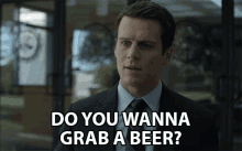 Do You Wanna Grab A Beer Lets Drink GIF - Do You Wanna Grab A Beer Grab A Beer Beer GIFs