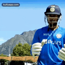 Gavaskar Slams Mayank For His Improper Mental Adjustments.Gif GIF - Gavaskar Slams Mayank For His Improper Mental Adjustments Mayank Agarwal Cricket GIFs