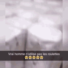 Vrai Homme GIF - Vrai Homme Roulettes GIFs