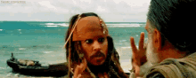 喔喔 GIF - Potc Pirates Of The Carribean Johnny Depp GIFs