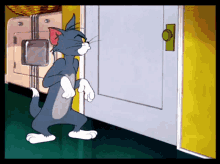 Hammer Tom And Jerry GIF - Hammer Tom And Jerry Jerry GIFs