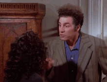 Seinfeld Get Out GIF - Seinfeld Get Out Elaine - Descubre & Comparte GIFs