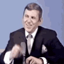 Paul Lynde Hollywood Squares GIF - Paul Lynde Hollywood Squares Laughing GIFs