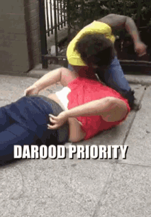 Darood Daarood GIF - Darood Daarood Priorities GIFs