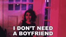 I Dont Need A Boyfriend Alessia Cara GIF - I Dont Need A Boyfriend Alessia Cara Here GIFs