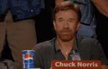 Chuck Norris Thumbs Up GIF - Chuck Norris Thumbs Up Approved GIFs